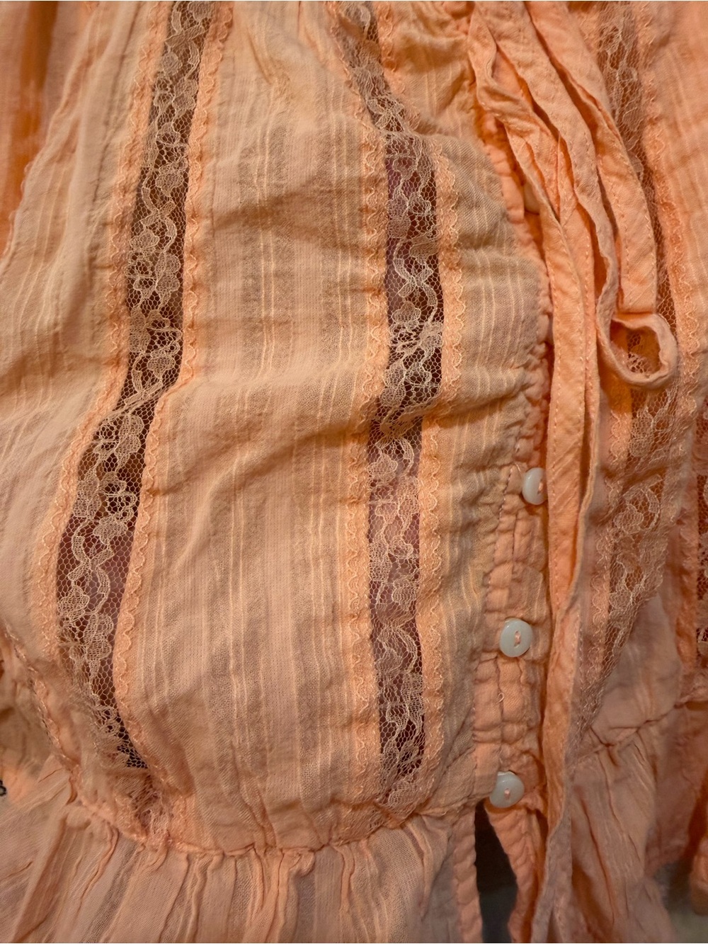 Women's Peach Lace-Trim Sleeveless Top - Picture 4 of 7